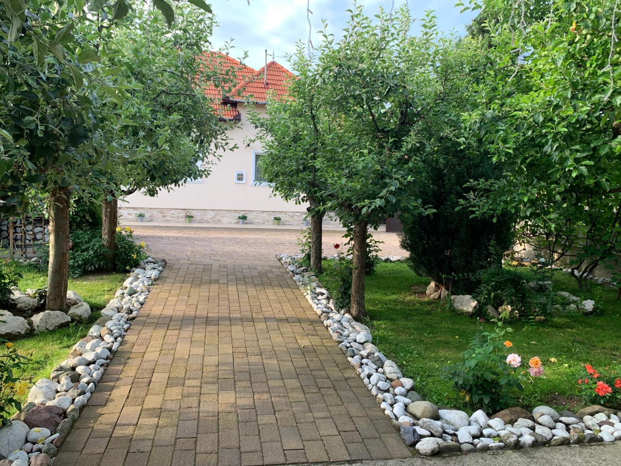 Casa Lui Mosu Alba Iulia Exterior foto